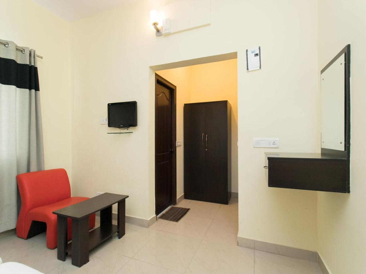 Oyo 10378 Hotel Hibiscus Mayflower Bangalore Exterior photo